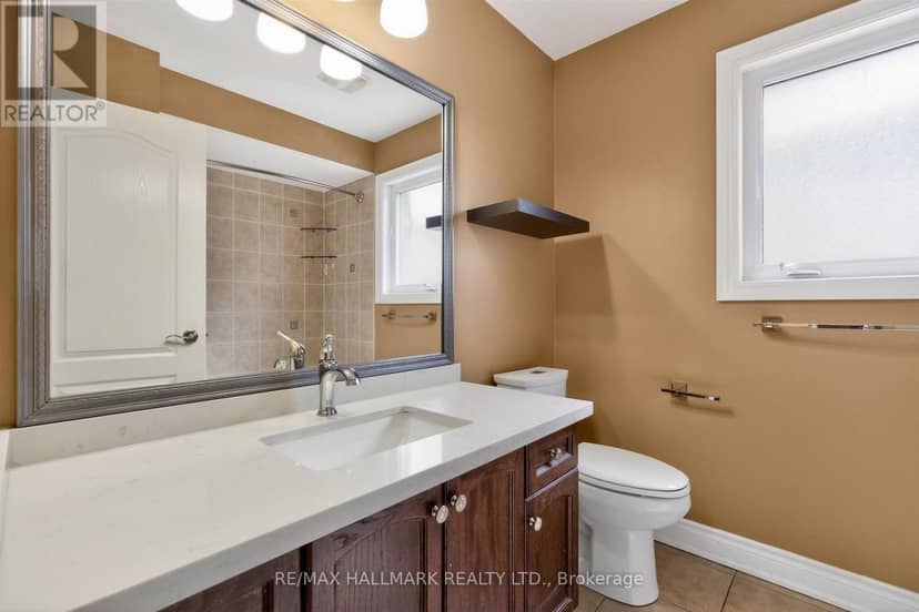 99 Royal West Drive — photo 33 of 40