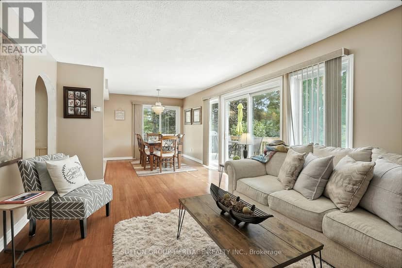 184 Pirates Glen Drive — photo 9 of 39