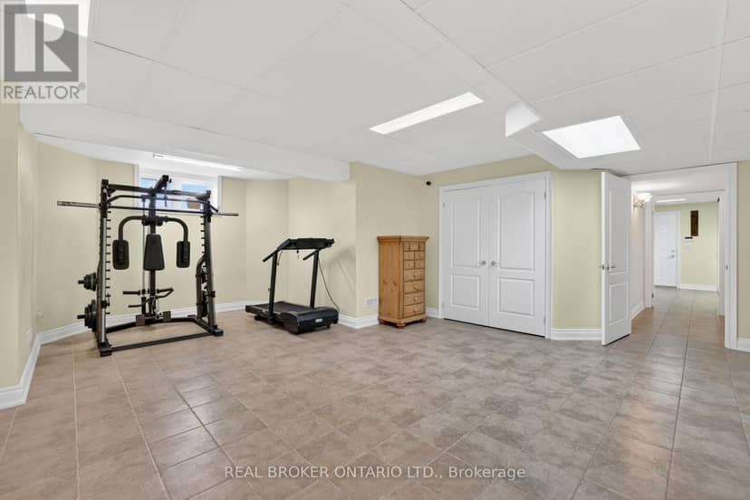 3421 Cole Road — photo 34 of 40