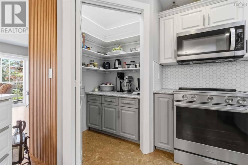179 Homestead Estates Drive — photo 9 of 40