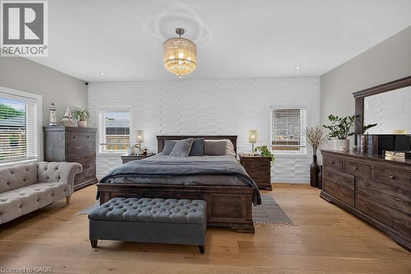 42 BLUENOSE Drive — photo 20 of 40