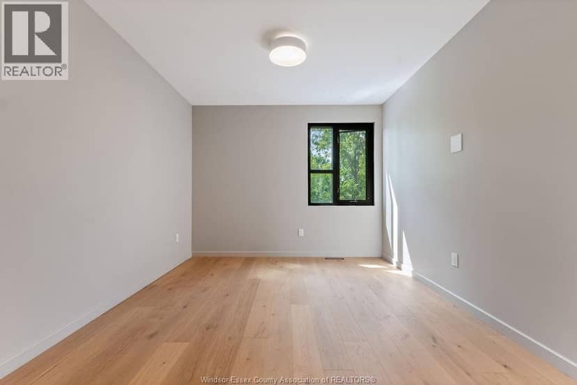 152 Grandview Avenue — photo 32 of 40