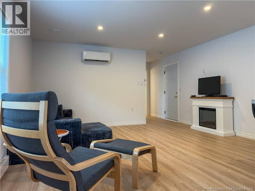 202 Union Street — photo 17 of 33