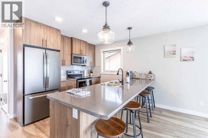 33 Lakeshore Drive, Grandview, photo 3