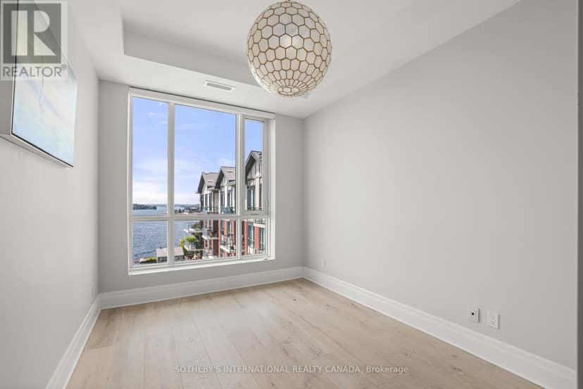 606 - 129A South Street — photo 21 of 25