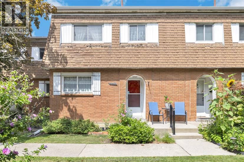 5541 Empress — photo 1 of 32