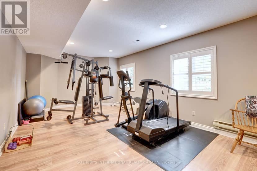 1379 Meadow Green Court — photo 34 of 40