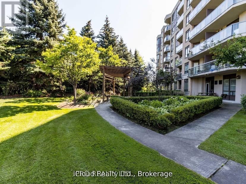 207 - 300 Ray Lawson Boulevard — photo 18 of 19