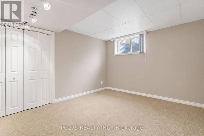 72 - 1241 Beaverbrook Avenue — photo 21 of 27
