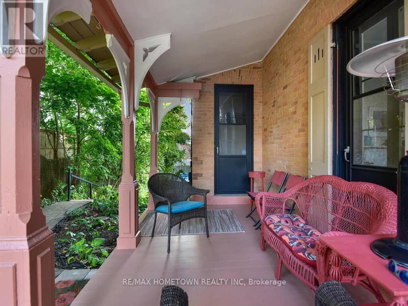 157 Dibble Street W, Prescott, photo 4