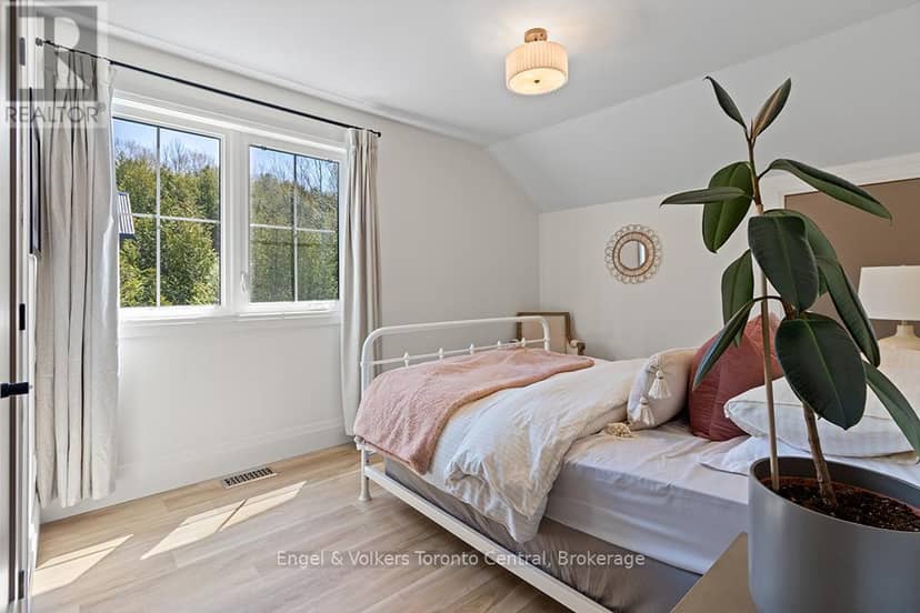 138 Wilson Drive — photo 27 of 40