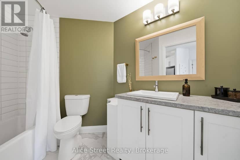 202 - 332 Gosling Gardens, Guelph Gardens — photo 14 of 26