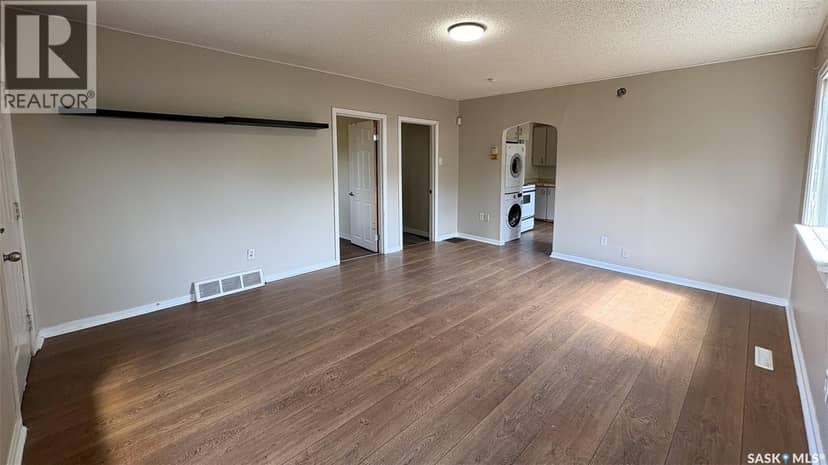 647 Robinson Street, Regina, photo 5