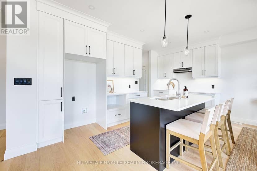 10 Woodmere Path — photo 10 of 33