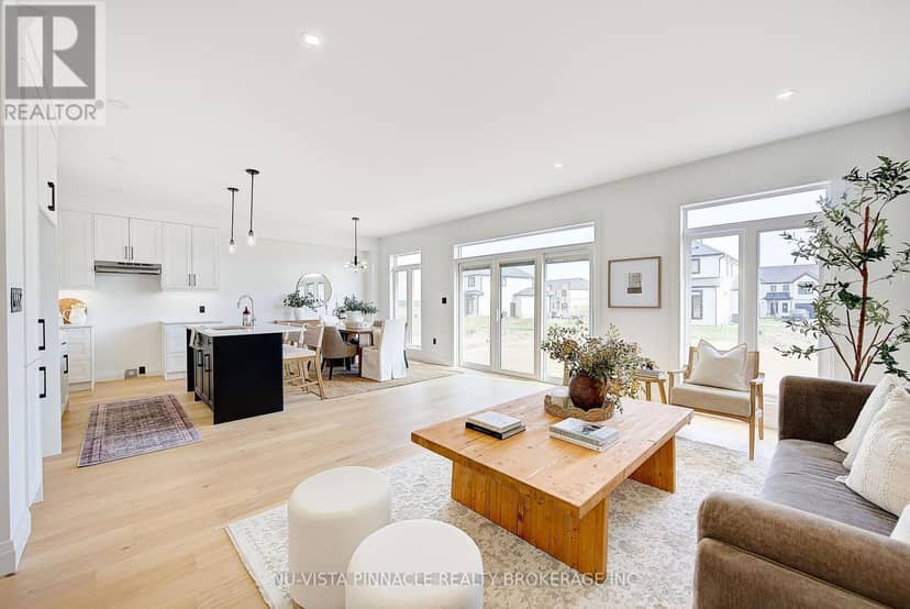 10 Woodmere Path — photo 7 of 33