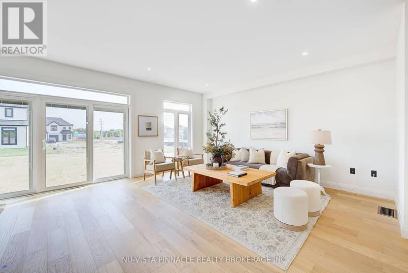 10 Woodmere Path — photo 6 of 33