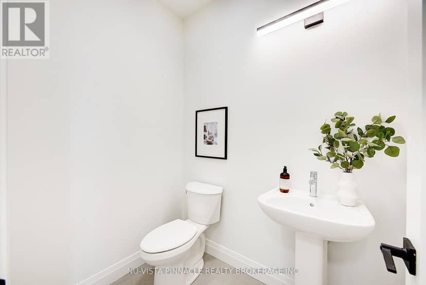 10 Woodmere Path — photo 4 of 33