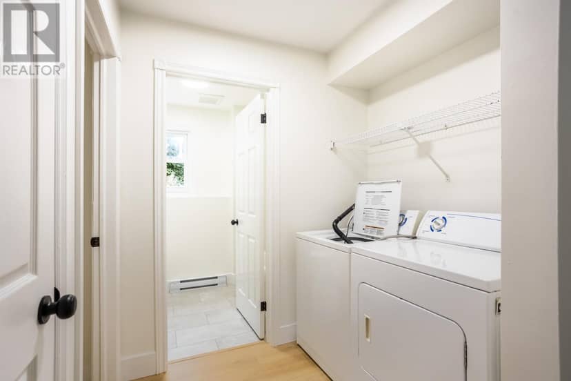 1 14 Marshall Street — photo 18 of 33