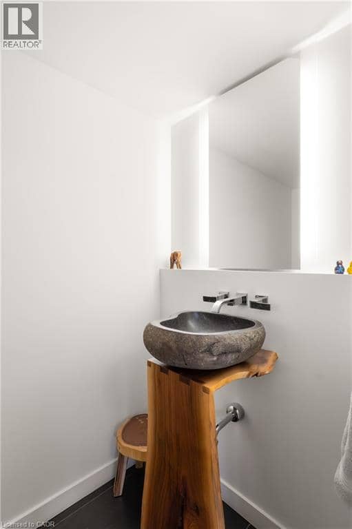 29 TALLWOOD Drive — photo 22 of 40