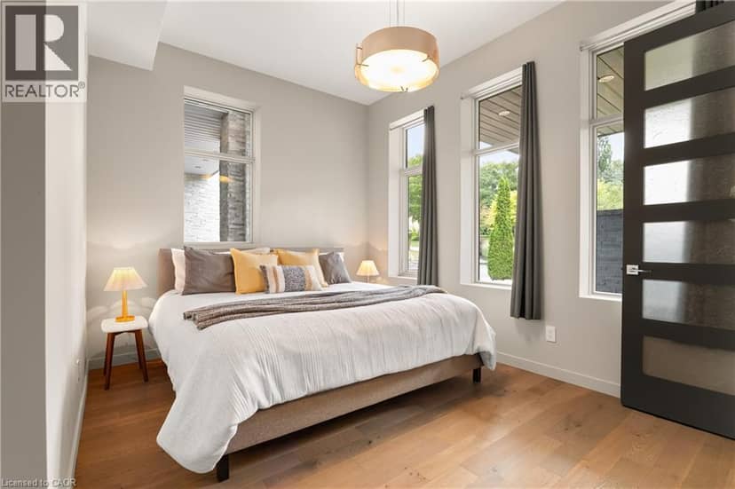 29 TALLWOOD Drive — photo 19 of 40