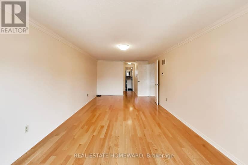 23 Hutchcroft Avenue — photo 14 of 36