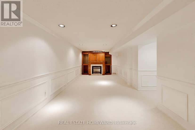 23 Hutchcroft Avenue — photo 23 of 36