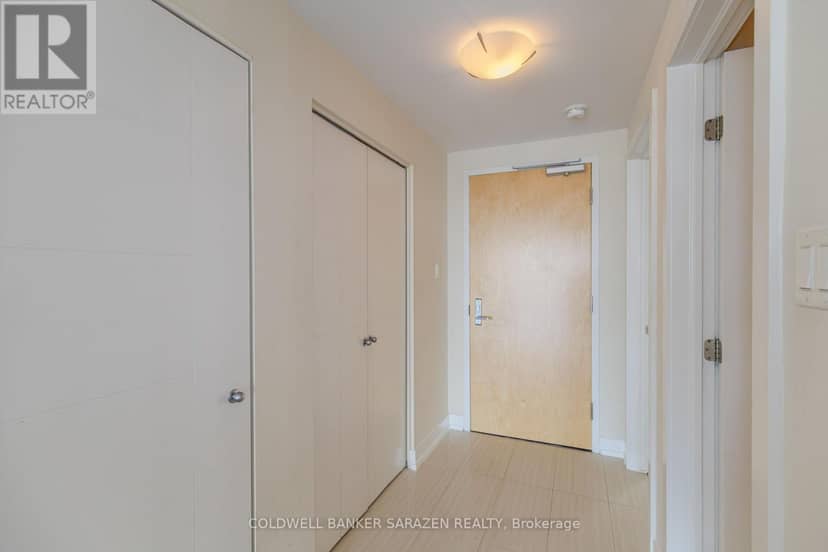1407 - 40 Nepean Street — photo 11 of 40