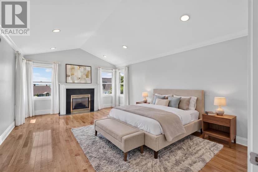 45 Brittany Drive — photo 20 of 40