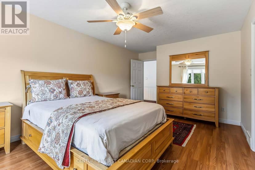 1223 Thornley Street — photo 28 of 40