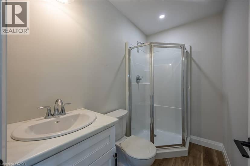 71 HUNTER Drive S — photo 13 of 23