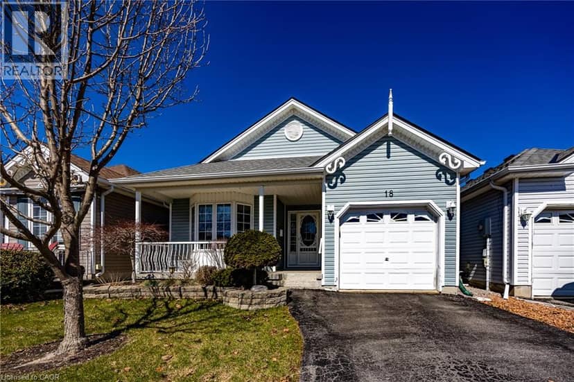 18 CAROLINA Way — photo 1 of 35