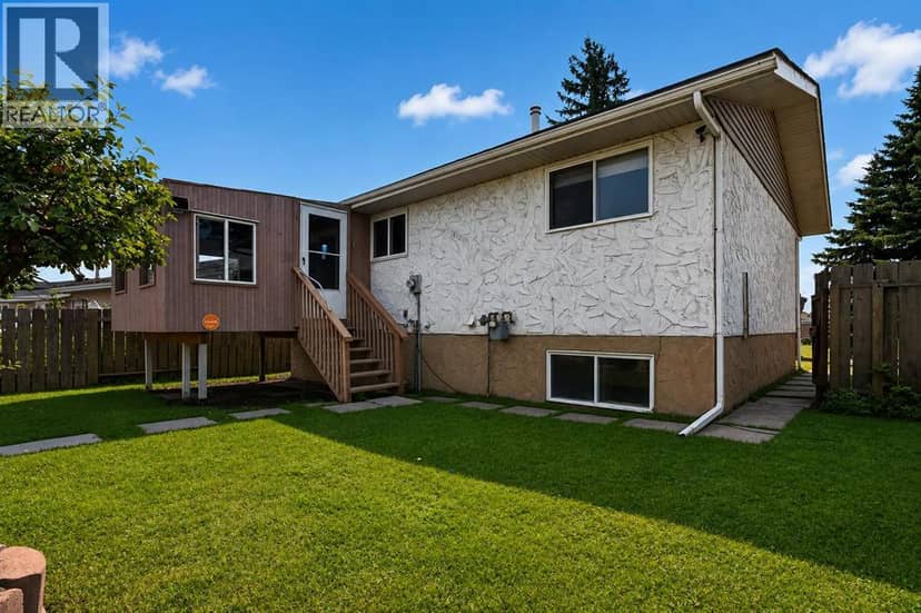 440 Ogden Drive SE — photo 31 of 33