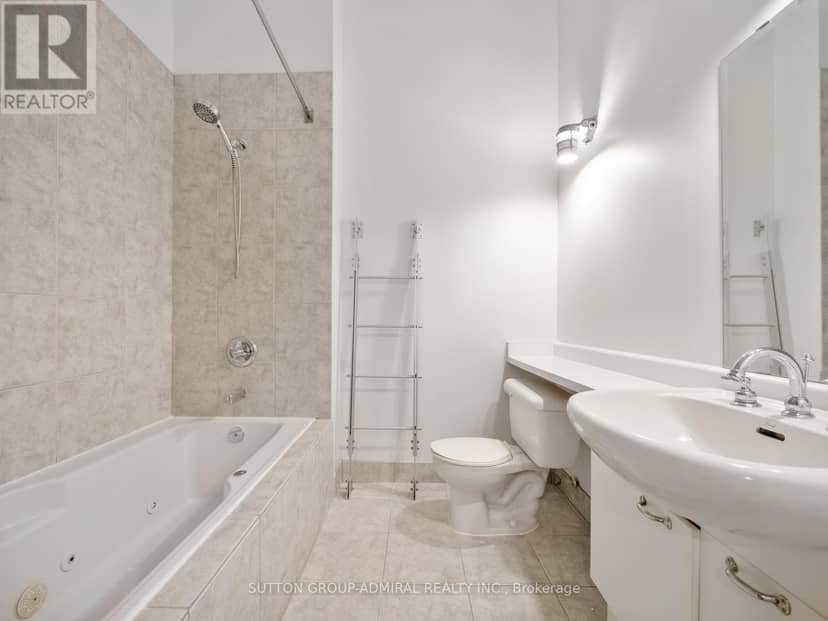 626 - 155 Dalhousie Street — photo 13 of 40