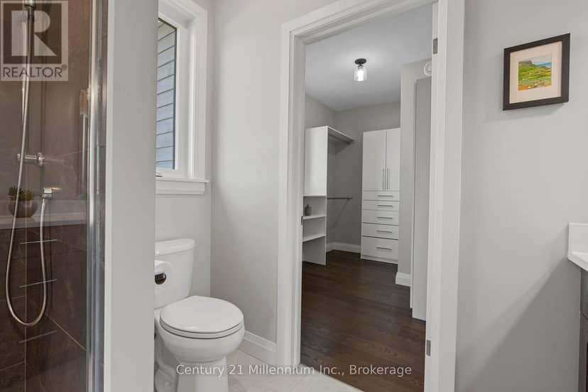 401 Algoma Crescent — photo 30 of 40
