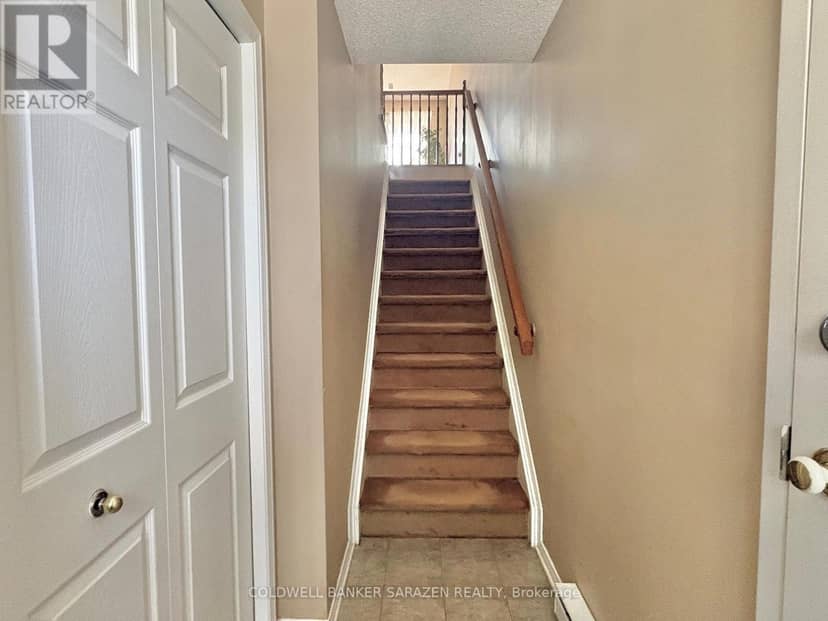 F - 112 Centrepointe Drive — photo 3 of 28
