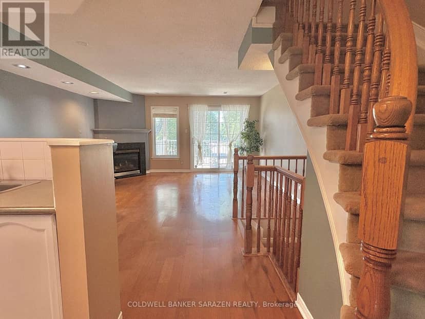 F - 112 Centrepointe Drive — photo 9 of 28