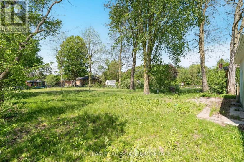 136 Oriole Drive — photo 33 of 40