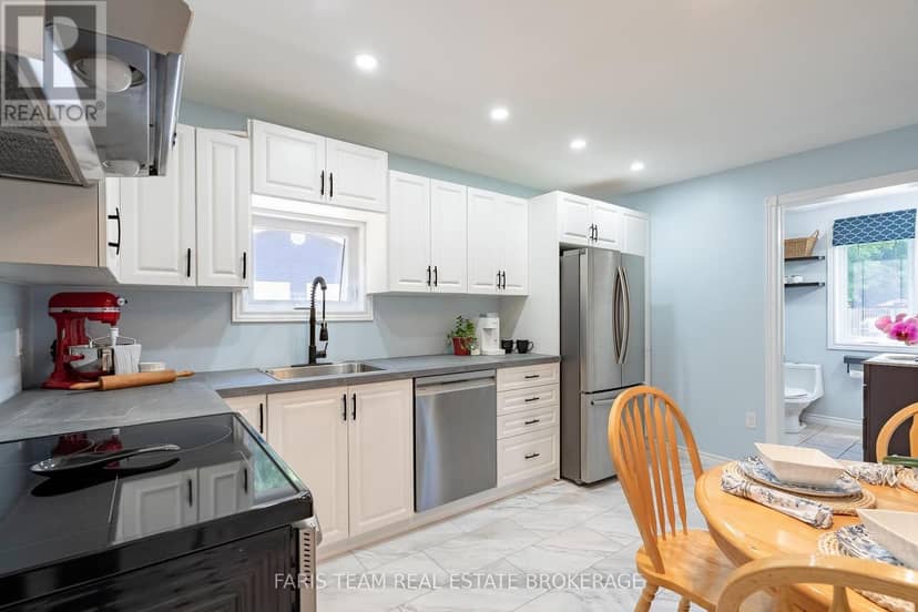 775 Ontario Street — photo 7 of 35