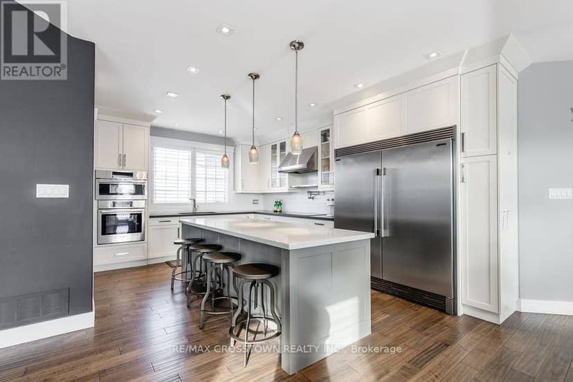 25 Mennill Drive — photo 13 of 40