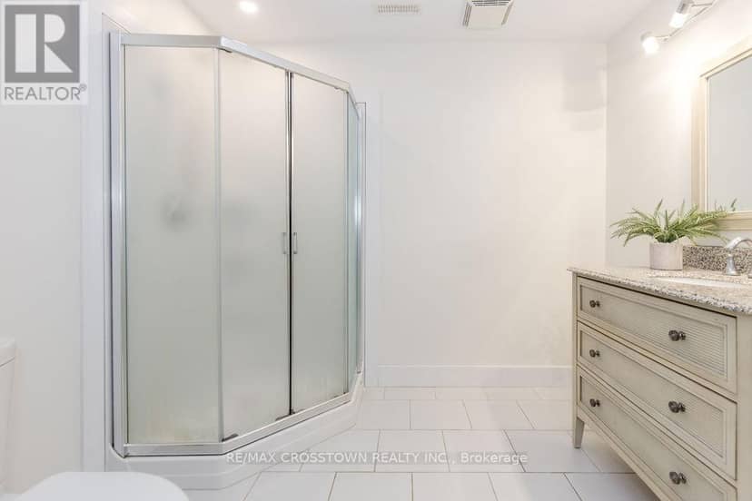 25 Mennill Drive — photo 38 of 40