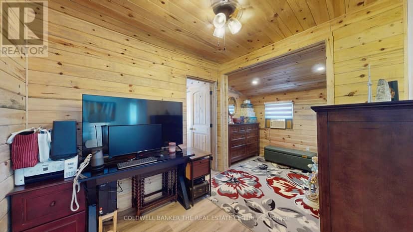 5594 Upper Big Chute Road — photo 15 of 32