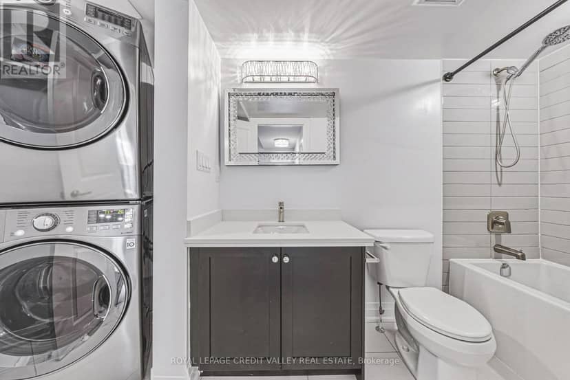 505 - 10 Drummond Street — photo 15 of 35