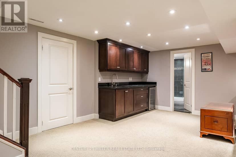 240 Colchester Drive — photo 35 of 40