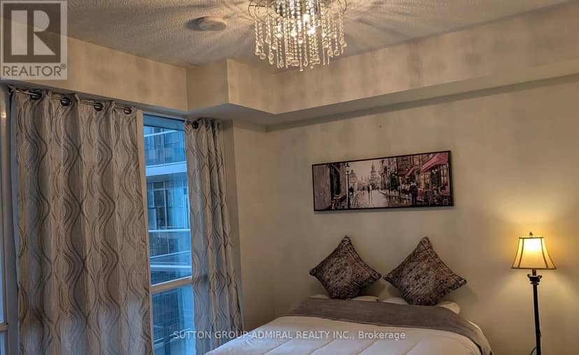809 - 2093 Fairview Street — photo 14 of 39