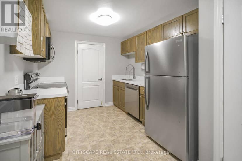 104 - 6350 Dorchester Road, Niagara Falls