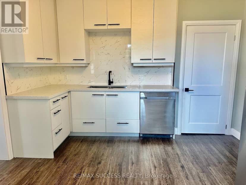 21 Webling Street — photo 8 of 25