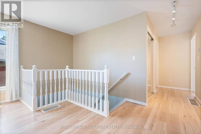 46 - 175 Victoria Street — photo 17 of 34