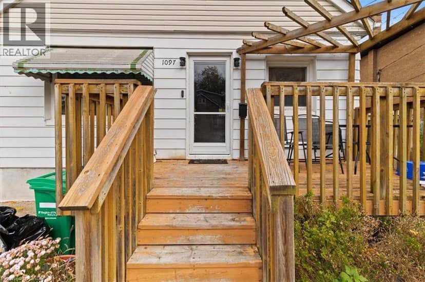 1097 ENOLA Avenue — photo 7 of 23