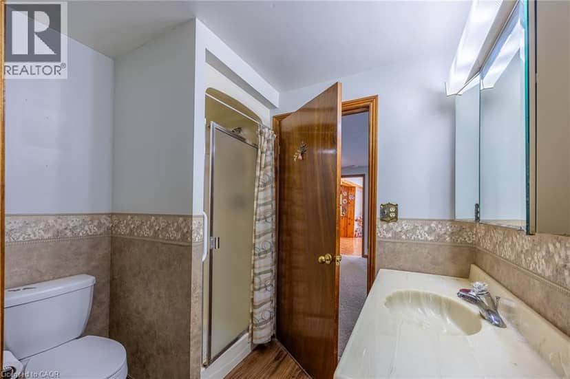 1032 MAIN Street — photo 15 of 28