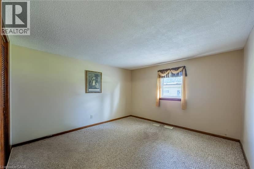 1032 MAIN Street — photo 23 of 28